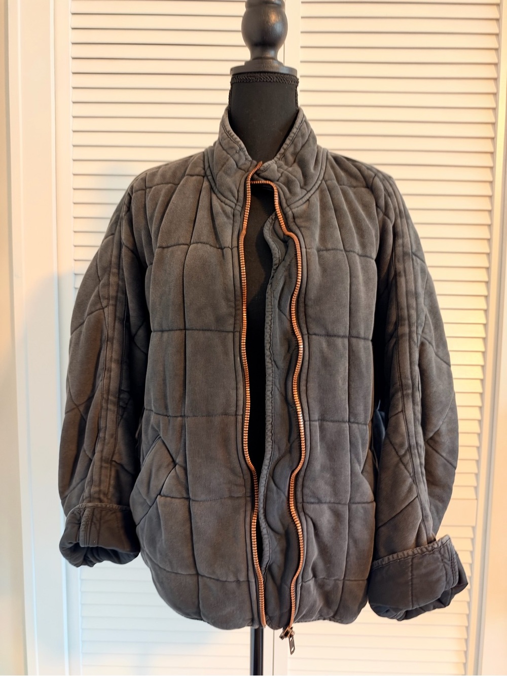 Free People Charcoal Dolman Knit Quilted Boxy Bomber Jacket XS - Picture 4 of 7